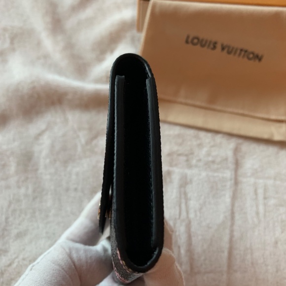 BRAND NEW WILD AT HEART ROSALIE COIN PURSE//LIMITED EDITION - Picture 6 of 14